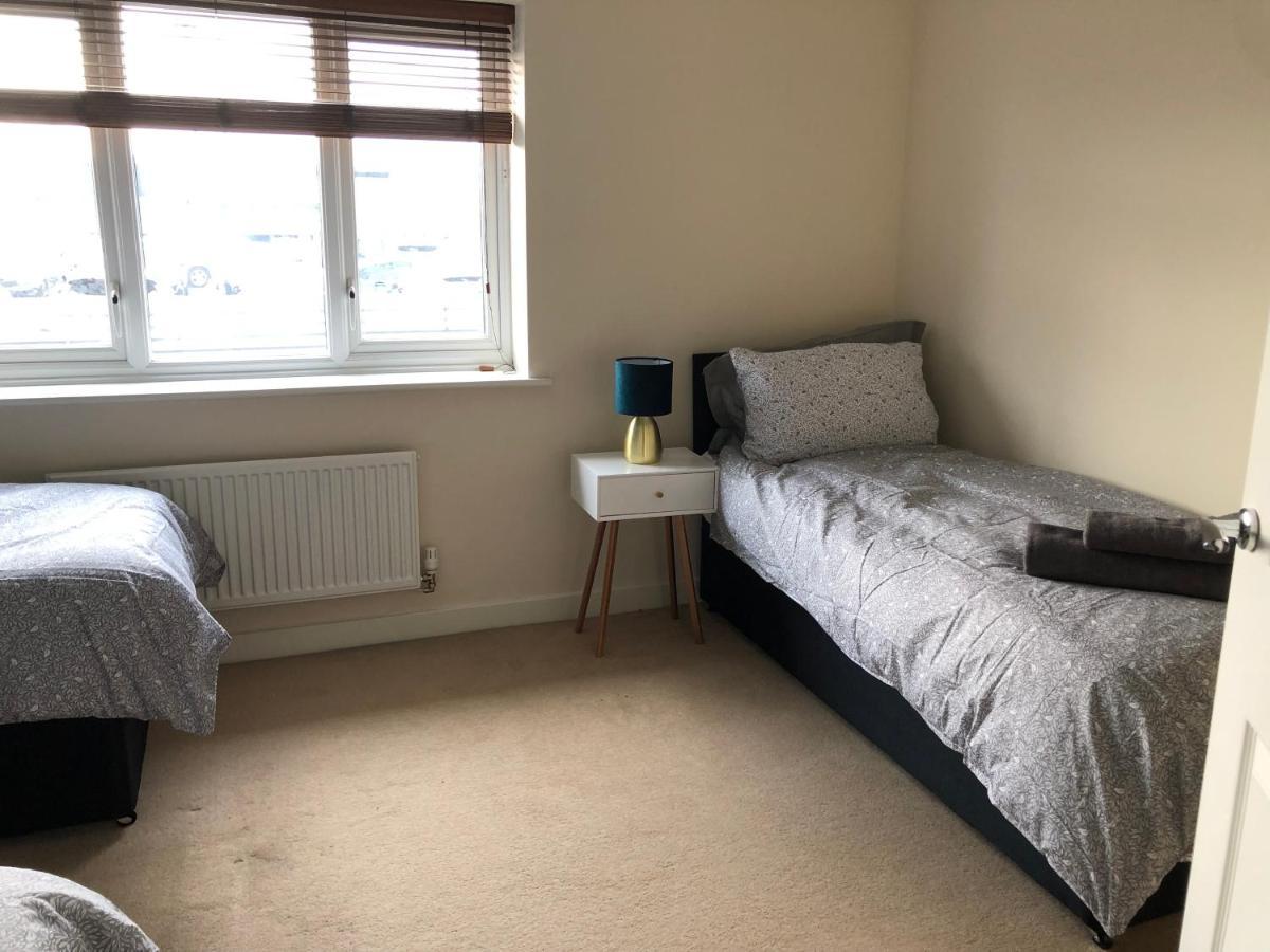 Bray House - Perfect For Large Groups Villa Wolverhampton Ngoại thất bức ảnh